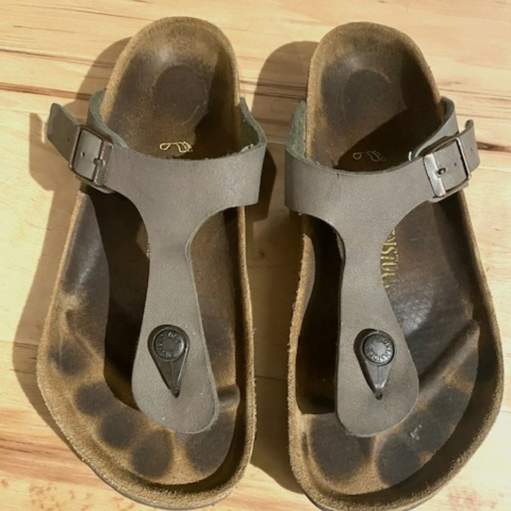 Birkenstock- GIZEH BIRKO-FLOR NUBUCK STONE